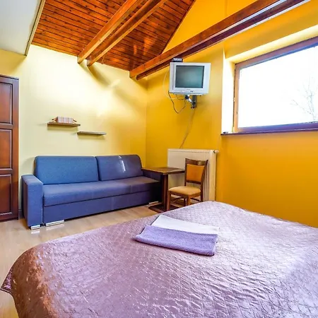 Troika * Pavčina Lehota